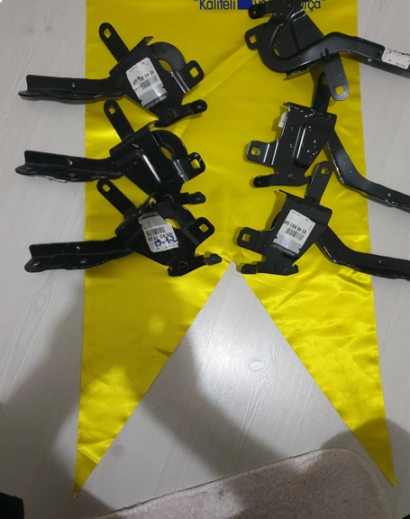 resimler/genel/Clio 4-IV Motor Kaput Menteşesi Sol (2013-2020) 654010257R -Renault Mais